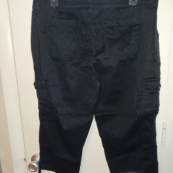 Faded Glory Black Capri Pants Sz 14 - Picture 11 of 14